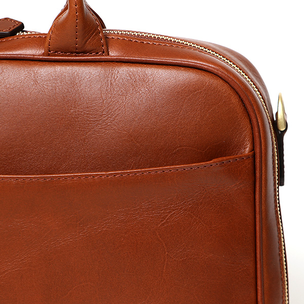 ブリーフケース メンズ 本革 シンプル 軽い ビジネスバッグ レザー ショルダーベルト付き PC収納 ブラウン 茶 茶色 上品 大人 仕事 国産 オシャレ 鞄 通勤 プラトウ(PLATEAU) ファイブウッズ(FIVE WOODS) 39378