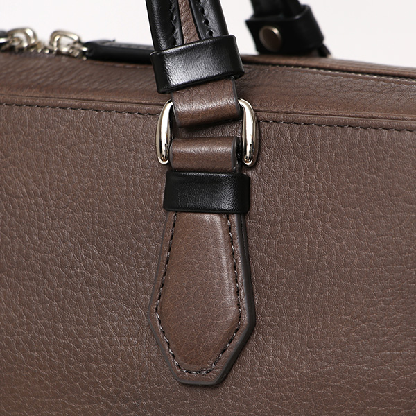 ビジネスバッグ 本革 メンズ A4 13インチPC 15インチPC ベージュ 肌色 レザー ブリーフケース 通勤 2WAY かばん ショルダーストラップ付属 経年変化 エイジング 30代 40代 50代 日本製 FIVE WOODS ファイブウッズ グレイン2.0 39604