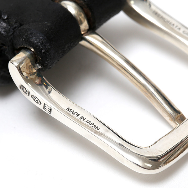 銀製バックル(シルバー925) 日本製 ベルト メンズ ブランド 本革 ブラック 黒 黒色 高級 高品質 イギリス製 ブライドルレザー レザーベルト シンプル 普通 男性 女性 レディース サイズ調整 大きい 小さい 長い 短い プレゼント ギフト 池之端銀革店