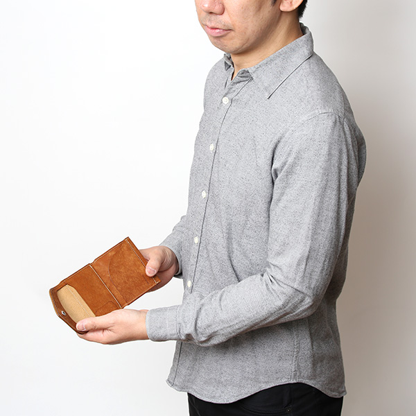  池之端銀革店 財布 プエブロ レザー スリムウォレット 二つ折り 本革 お財布 小さめ 小銭入れ ミニ財布 キャメル ブラウン 茶 茶色 シンプル 牛革 束入れ 札入れ 皮 ブランド ギフト メンズ レディース 日本製 Cramp(クランプ) Cr-602