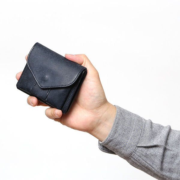  池之端銀革店 財布 プエブロ レザー スリムウォレット 二つ折り 本革 お財布 小さめ 小銭入れ ミニ財布 ブルー ネイビー 青色 シンプル 牛革 束入れ 札入れ 皮 ブランド ギフト メンズ レディース 日本製 Cramp(クランプ) Cr-602