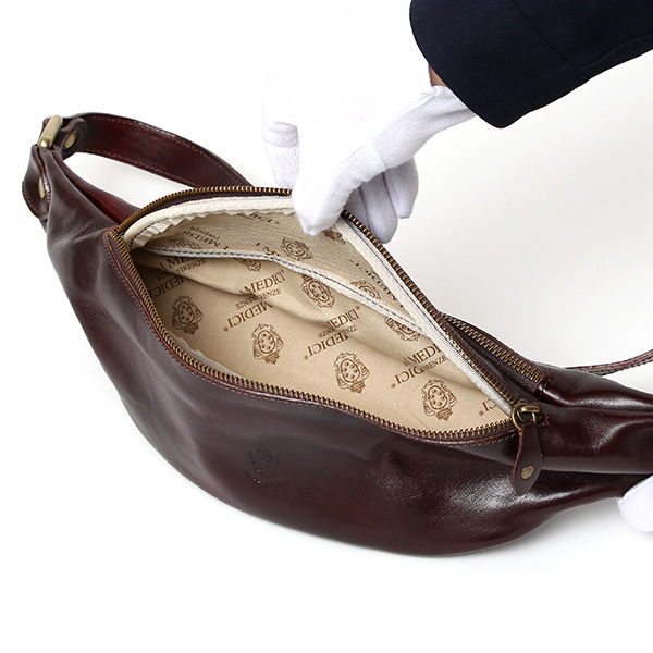 ボディバッグ メンズ 本革 レディース ブランド レザー ファニーパック ショルダーバッグ ダークブラウン ブラウン 茶 茶色 ウエストポーチ シンプル コンパクト 鞄 多収納 カジュアル キレカジ インポート I MEDICI(イ メディチ)
