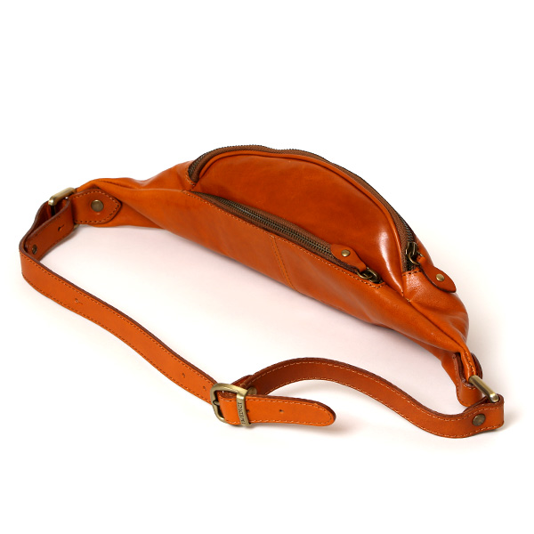 ボディバッグ メンズ 本革 レディース ブランド レザー ファニーパック ショルダーバッグ キャメル ブラウン 茶 茶色 ウエストポーチ シンプル コンパクト 鞄 多収納 カジュアル キレカジ インポート I MEDICI(イ メディチ)