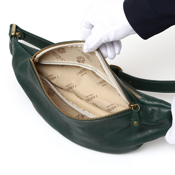 ボディバッグ メンズ 本革 レディース ブランド レザー ファニーパック ショルダーバッグ グリーン 緑色 ウエストポーチ シンプル コンパクト 鞄 多収納 カジュアル キレカジ インポート I MEDICI(イ メディチ)