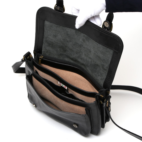 ショルダーバッグ メンズ レディース 本革 小さめ クラシック レザー 斜め掛け バッグ レトロ ブラック 黒 黒色 メッセンジャーバッグ おしゃれ プレゼント ギフト イタリア ブランド I MEDICI(イ メディチ) 3525