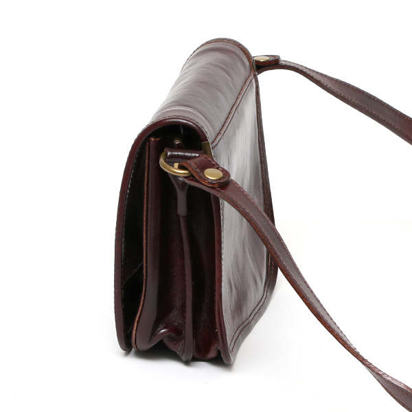 ショルダーバッグ レディース メンズ 本革 斜め掛け 軽い コンパクト 小さめ かわいい 軽量 クラシック ダークブラウン ブラウン 茶 茶色 小ぶり カジュアル レトロ プレゼント おしゃれ ギフト イタリア ブランド I MEDICI(イ メディチ) 3600