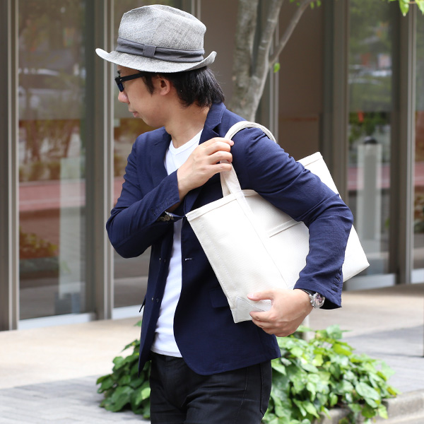  トートバッグ キャンバス 無地 メンズ レディース 日本製 ブランド A4 ホワイト 白色 国産 ４号帆布 カバン 鞄 シンプル バッグ おしゃれ 高級 大人 布 軽量 軽い 通学 ショッピング kiruna(キルナ)