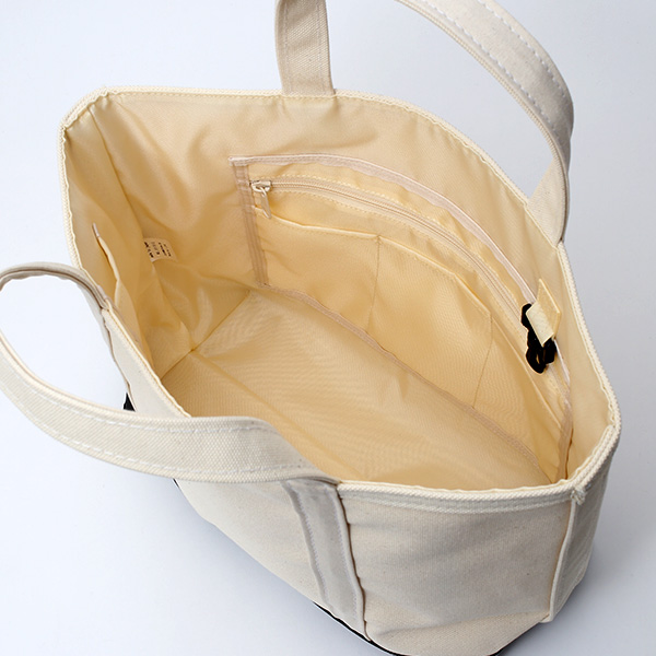  トートバッグ キャンバス 無地 メンズ レディース 日本製 ブランド A4 ホワイト 白色 国産 ４号帆布 カバン 鞄 シンプル バッグ おしゃれ 高級 大人 布 軽量 軽い 通学 ショッピング kiruna(キルナ)