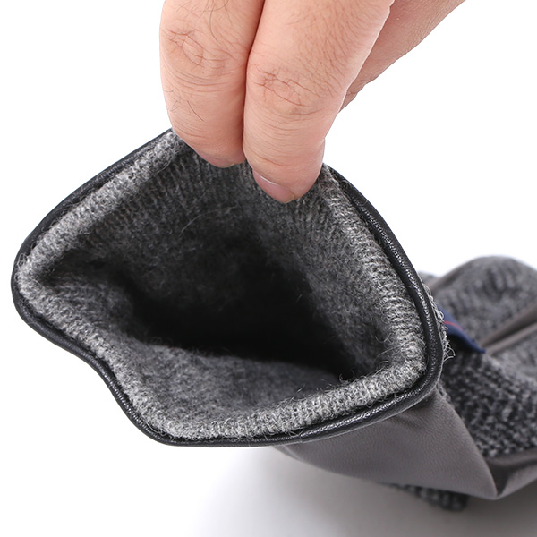  英国で1837年創業の老舗生地メーカー、MOON(ムーン)社のツイード生地を使用した本革手袋 グレー グレイ 灰色 メンズ 羊革(ラムスキン) グローブ タッチパネル対応 スマホ対応 スマートフォン対応 操作 可能 KURODA(クロダ)