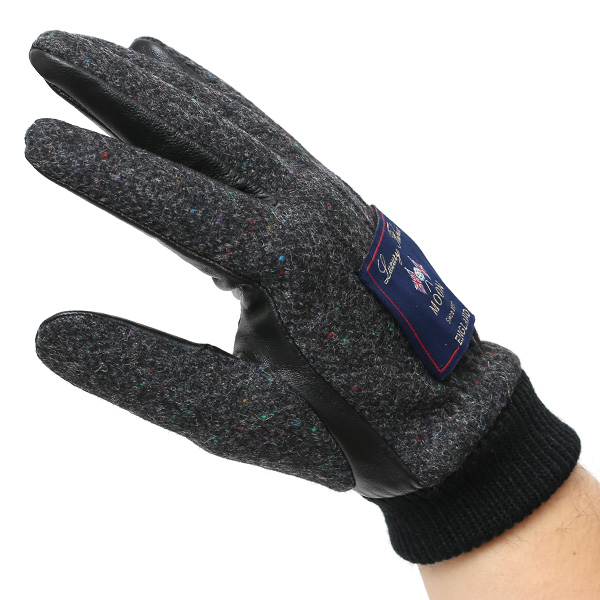 日本の手袋専門ブランド「KURODA(クロダ)」×英国の老舗生地メーカー「MOON(ムーン)」 ブラック 黒 黒色 メンズ 本革 羊革(ラムスキン) タッチパネル対応 スマホ対応 スマートフォン対応 操作 可能