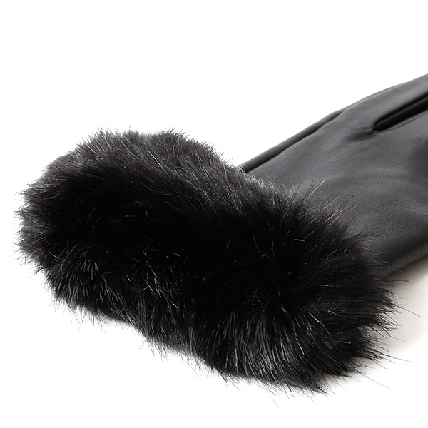  【ブランド化粧箱付き】 KURODA(クロダ) ファー付き 革手袋 ブランド レザー 本革 レディース スマホ対応 ブラック 黒 黒色 暖かい かわいい 高級 おしゃれ 大人 女性 プレゼント クリスマス 誕生日 ギフト 羊革 ラムスキン 皮 てぶくろ