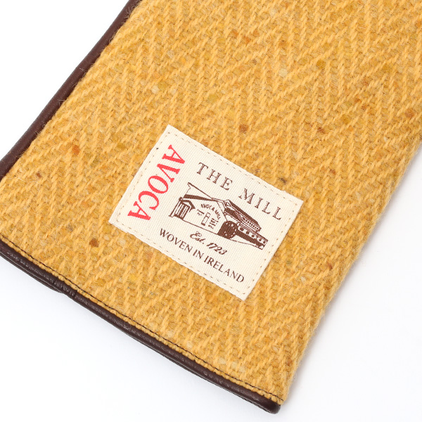  AVOCA(アヴォカ) 創業1723年アイルランドの老舗メーカー ラムスキン(生後1年以内の仔羊)×カシミヤ混裏地 イエロー 黄色 日本製 革 手袋レディース 女性 プレゼント クリスマス 誕生日KURODA(クロダ)