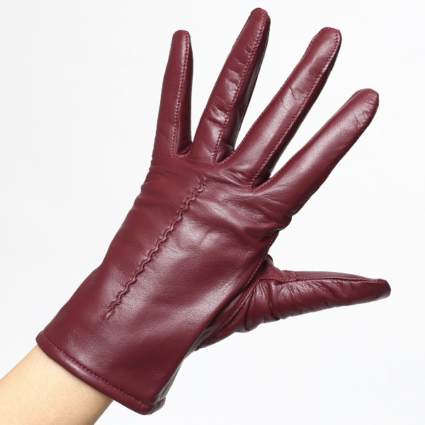  【ブランド化粧箱付き】 KURODA(クロダ) 手袋 レディース 本革 レザー 日本製 ワイン レッド ワイン 赤色 シンプル 大人 高級 かわいい おしゃれ プレゼント クリスマス 誕生日 ギフト 羊革 皮 てぶくろ