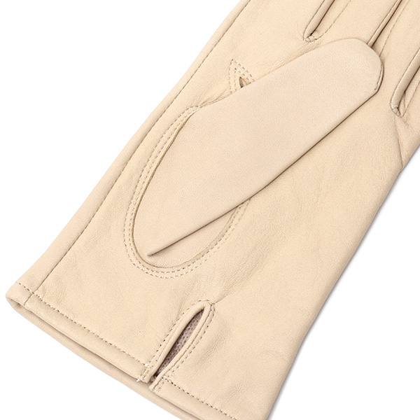  【ブランド化粧箱付き】 KURODA(クロダ) 手袋 レディース 本革 レザー 日本製 ベージュ 肌色 シンプル 大人 高級 かわいい おしゃれ プレゼント クリスマス 誕生日 ギフト 羊革 皮 てぶくろ