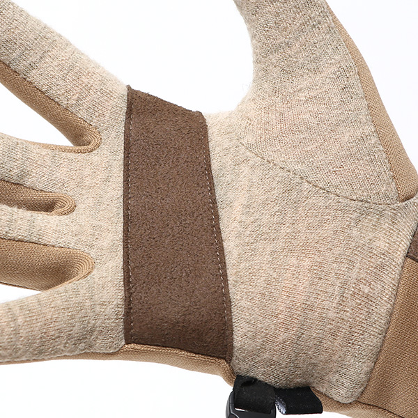  ランニング 手袋 冬 スマホ対応 防寒 メンズ レディース 男女兼用 伸縮性あり 高機能生地 温かい ベージュ 肌色 ジョギング ウォーキング 散歩 自転車 冬 手袋 ユニセックス ペレック(PELLEK) KURODA(クロダ)