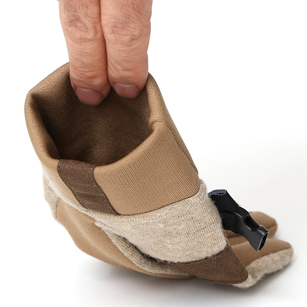  ランニング 手袋 冬 スマホ対応 防寒 メンズ レディース 男女兼用 伸縮性あり 高機能生地 温かい ベージュ 肌色 ジョギング ウォーキング 散歩 自転車 冬 手袋 ユニセックス ペレック(PELLEK) KURODA(クロダ)