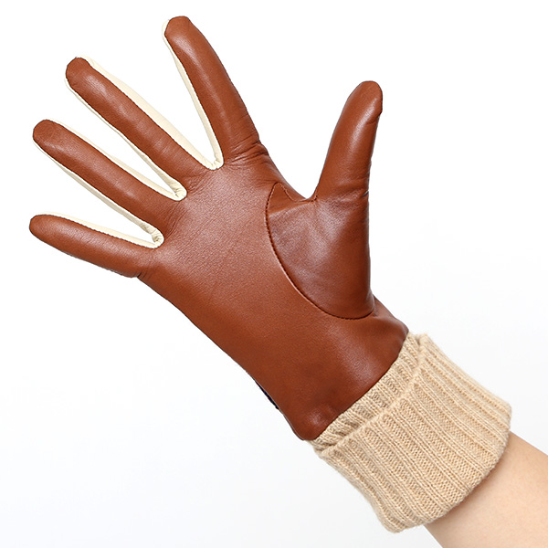  ハリスツイード 手袋 レディース タッセル付き ブランド レザー グローブ 女性 防寒 防風 本革 皮 キャメル ブラウン 茶 茶色 英国 ハリスツイード生地 暖かい おしゃれ かわいい プレゼント ブランド 手袋 KURODA(クロダ)