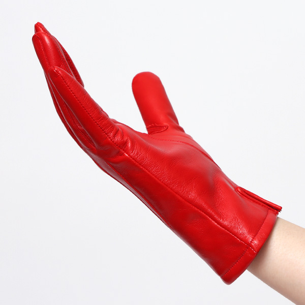  KURODA(クロダ) 革手袋 レディース カシミヤ裏地 レッド ワイン 赤色 防寒 グローブ 本革 レザー ウィメンズ 女性 通勤 スーツ ビジネス キレイめ 高級