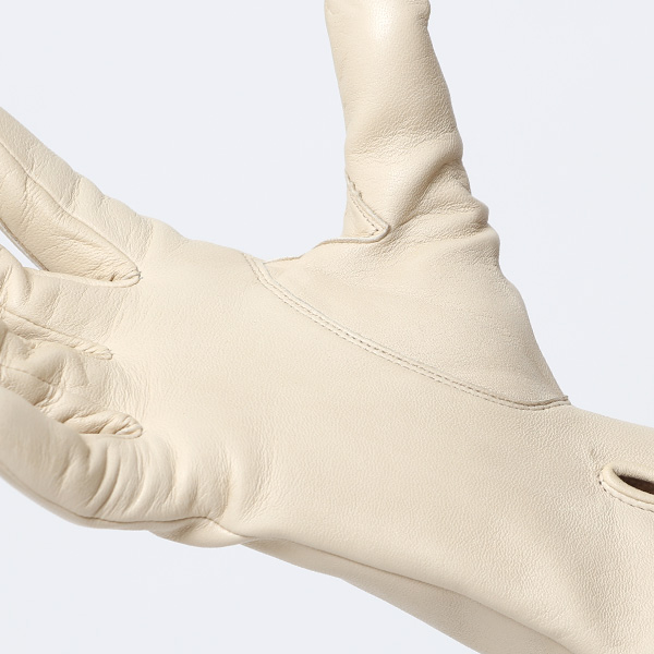 KURODA(クロダ) 革手袋 レディース カシミヤ裏地 ベージュ 肌色 防寒 グローブ 本革 レザー ウィメンズ 女性 通勤 スーツ ビジネス キレイめ 高級