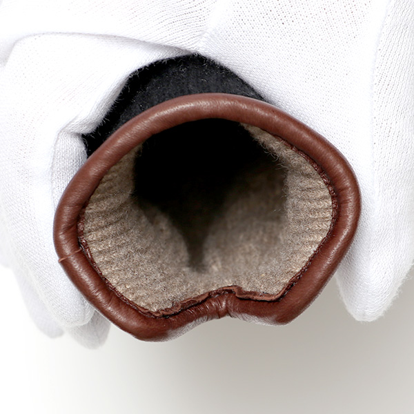  ニット手袋 レディース グローブ カシミヤ100％裏地 ウール 手袋 温かい 厚手 日本製 無地 おしゃれ ブラック 黒 黒色 カシミア 通勤 通学 冬物 彼女 妻 婦人 女性用 手袋 プレゼント 化粧箱付き ブランド クロダ(KURODA)