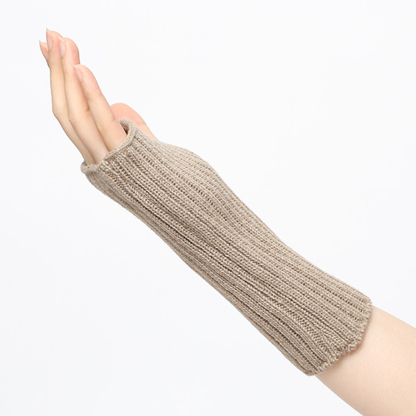 アームウォーマー ニット ショート 手袋 手首 かわいい おしゃれ アームカバー 短め レディース 冬 防寒 ブラウン 茶 茶色 指なし手袋 ハンドウォーマー 保温 暖かい オフィス スマホ 無地 軽い 日本製 ブランド クロダ(KURODA)