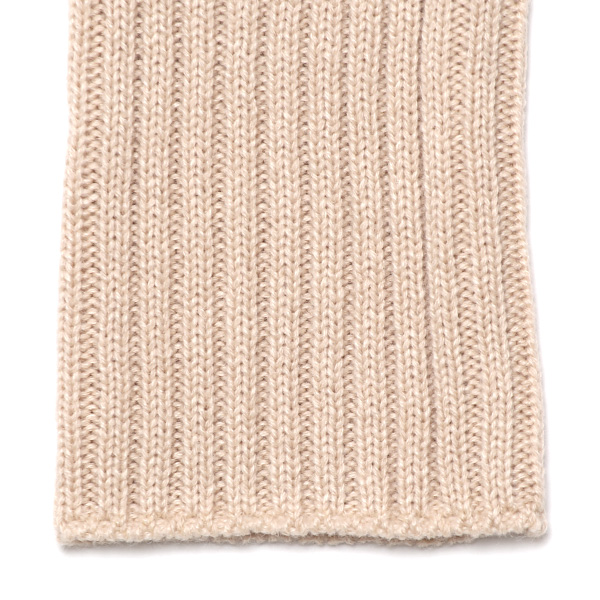  アームウォーマー ニット ショート 手袋 手首 かわいい おしゃれ アームカバー 短め レディース 冬 防寒 ベージュ 肌色 指なし手袋 ハンドウォーマー 保温 暖かい オフィス スマホ 無地 軽い 日本製 ブランド クロダ(KURODA)