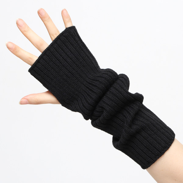  アームウォーマー ニット ロング 手袋 手首 かわいい おしゃれ アームカバー 長め レディース 冬 防寒 ブラック 黒 黒色 指なし手袋 ハンドウォーマー 保温 暖かい オフィス スマホ 無地 軽い 日本製 ブランド クロダ(KURODA)