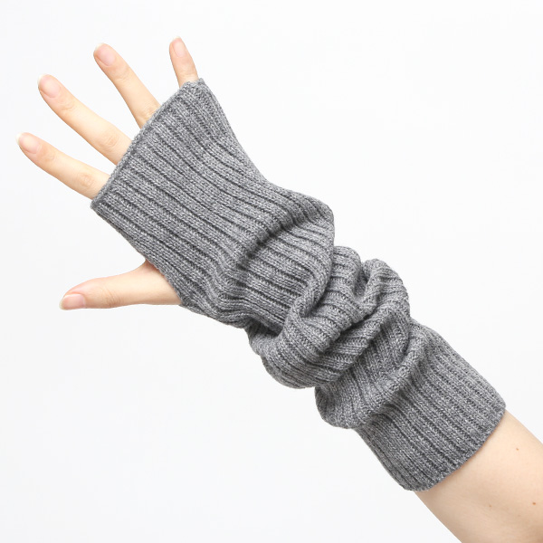 アームウォーマー ニット ロング 手袋 手首 かわいい おしゃれ アームカバー 長め レディース 冬 防寒 グレー グレイ 灰色 指なし手袋 ハンドウォーマー 保温 暖かい オフィス スマホ 無地 軽い 日本製 ブランド クロダ(KURODA)
