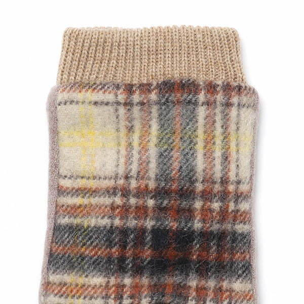  ハンドウォーマー レディース チェック柄 指なし手袋 裏ボア タータンチェック 指ぬき 手袋 防寒 冬 柄 ベージュ 肌色 ジャージ 保温 おしゃれ グローブ 女性 スマホ手袋 チェック かわいい 指あき てぶくろ クロダ(KURODA)