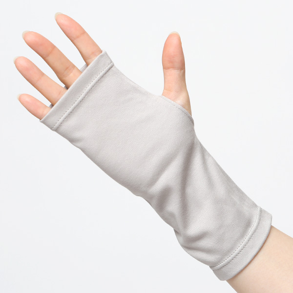 UVカット リストカバー uv手袋 ショート 指なし レディース 日焼け 紫外線 おしゃれ オーガニックコットン ライトグレー グレー グレイ 灰色 ハンドケア UV手袋 綿 指あき グローブ 薄手 女性 ギフト 母の日 プレゼント スマホ クロダ(KURODA)
