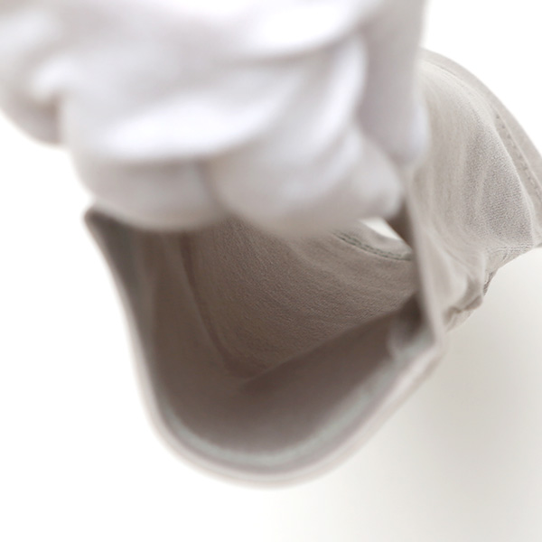 UVカット リストカバー uv手袋 ショート 指なし レディース 日焼け 紫外線 おしゃれ オーガニックコットン ライトグレー グレー グレイ 灰色 ハンドケア UV手袋 綿 指あき グローブ 薄手 女性 ギフト 母の日 プレゼント スマホ クロダ(KURODA)