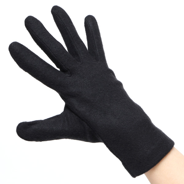  ナイト手袋 おやすみ 手袋 ハンドケア レディース 保湿 潤い 睡眠 就寝 手袋 保温 発熱 やわらかい ブラック 黒 黒色 手荒れ 暖かい 女性 プレゼント ギフト 母の日 妻 彼女 抗菌 グローブ スマホ対応 クロダ(KURODA)