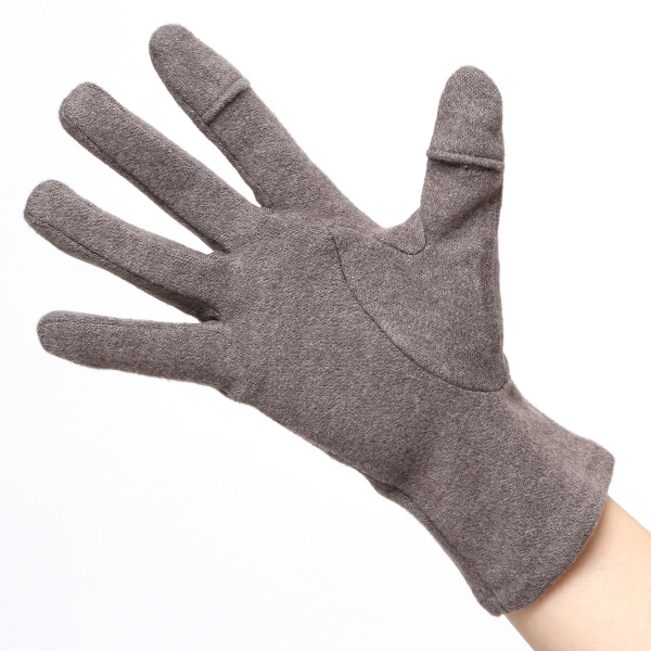  ナイト手袋 おやすみ 手袋 ハンドケア レディース 保湿 潤い 睡眠 就寝 手袋 保温 発熱 やわらかい ブラウン 茶 茶色 手荒れ 暖かい 女性 プレゼント ギフト 母の日 妻 彼女 抗菌 グローブ スマホ対応 クロダ(KURODA)
