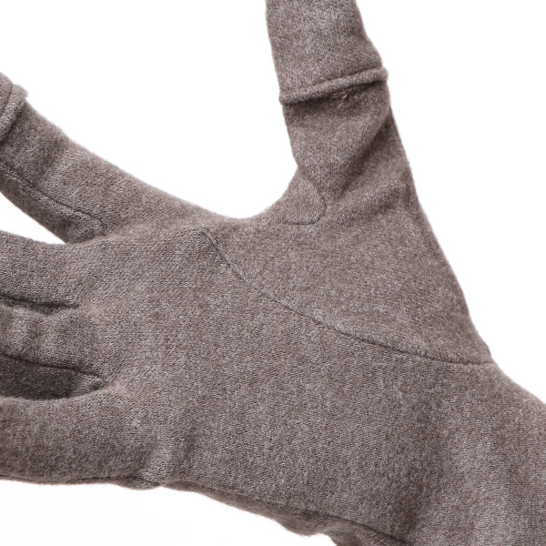  ナイト手袋 おやすみ 手袋 ハンドケア レディース 保湿 潤い 睡眠 就寝 手袋 保温 発熱 やわらかい ブラウン 茶 茶色 手荒れ 暖かい 女性 プレゼント ギフト 母の日 妻 彼女 抗菌 グローブ スマホ対応 クロダ(KURODA)