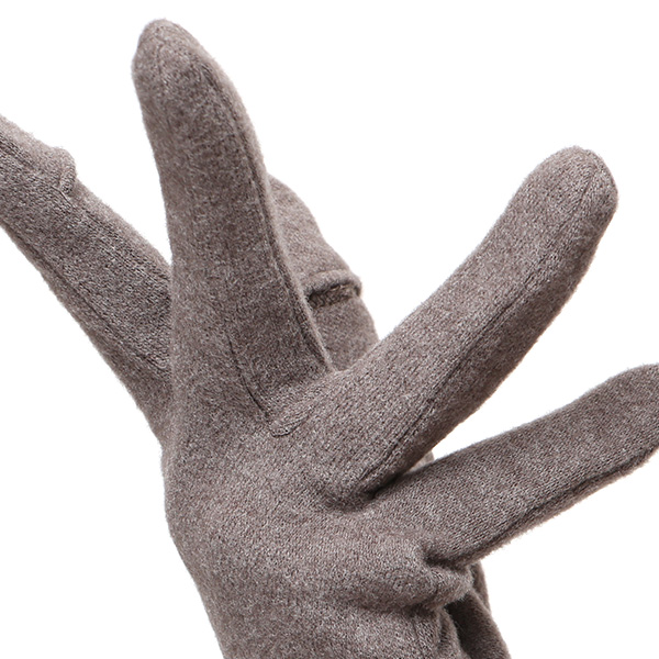  ナイト手袋 おやすみ 手袋 ハンドケア レディース 保湿 潤い 睡眠 就寝 手袋 保温 発熱 やわらかい ブラウン 茶 茶色 手荒れ 暖かい 女性 プレゼント ギフト 母の日 妻 彼女 抗菌 グローブ スマホ対応 クロダ(KURODA)