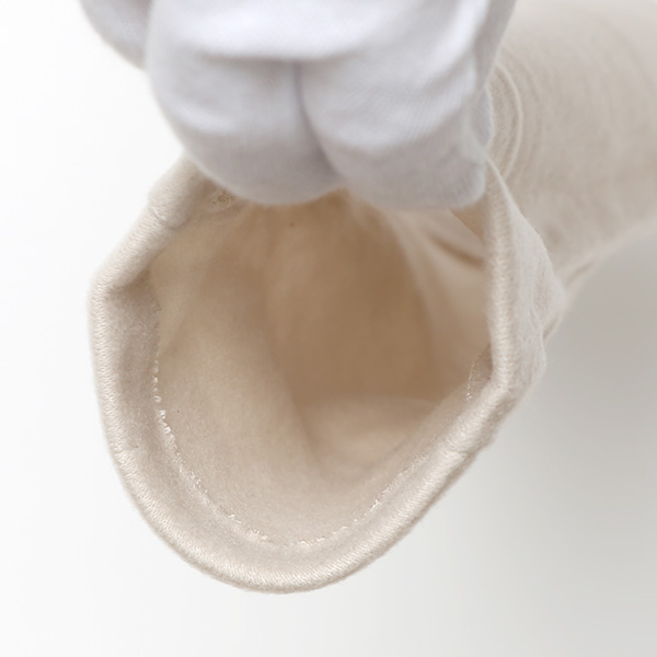 手袋 リストウォーマー 指なし レディース メンズ ハンドウォーマー 日本製 やわらか 手袋 スマホ 薄手 ベージュ 肌色 無地 保温 抗菌 防寒 リストバンド 温活 短め プレゼント ギフト ユニセックス グローブ クロダ(KURODA)