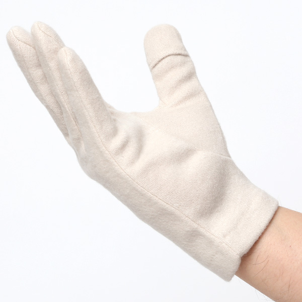  ナイト手袋 おやすみ 手袋 ハンドケア メンズ 保湿 潤い 睡眠 就寝 手袋 保温 発熱 やわらかい 暖かい ベージュ 肌色 手荒れ 手袋 男性 プレゼント ギフト 父の日 夫 彼氏 抗菌 グローブ スマホ対応 クロダ(KURODA)
