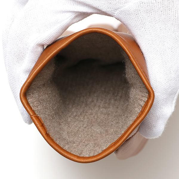  手袋 レディース 本革 カシミヤ裏地 ショート丈 防寒 革手袋 日本製 ブランド キャメル ブラウン 茶 茶色 30代 40代 50代 女性 通勤 ビジネス プレゼント 化粧箱付き おしゃれ 高級 KURODA(クロダ)