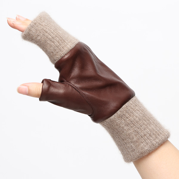  手袋 レディース 本革 カシミヤ裏地 フィンガーレス 防寒 革手袋 日本製 ブランド ブラウン 茶 茶色 スマホ タッチパネル 操作可能 女性 通勤 ビジネス プレゼント 化粧箱付き おしゃれ 高級 KURODA(クロダ)