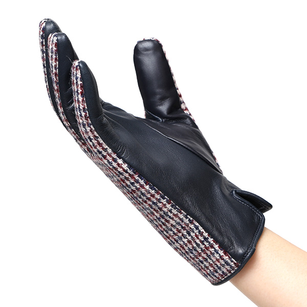  ハリスツイード 日本製 革手袋 レディース スマホ対応 化粧箱付き ブランド 防寒 本革 手袋 ホワイト 白色 チクチクしない 暖かい タッチパネル 操作可能 プレゼント ギフト かわいい 女性 ビジネス 仕事 クリスマス KURODA(クロダ)