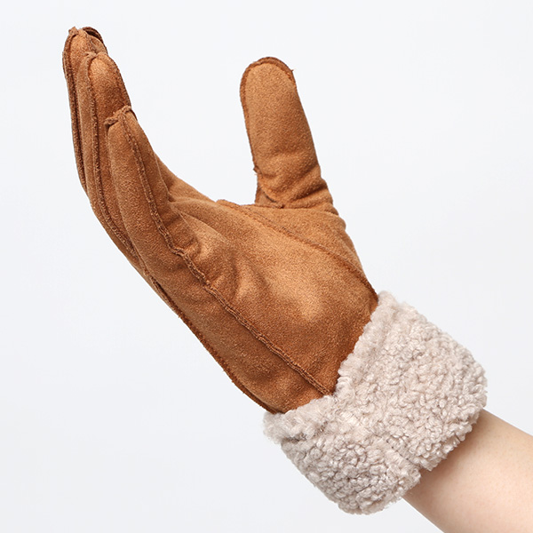 フェイクスエード マイクロボア裏地 暖かい 防寒 レディース 手袋 ブラウン 茶 茶色 日本企画 ブランド クリスマス かわいい 女性 ギフト プレゼント ファー付き おしゃれ チクチクしない KURODA(クロダ)