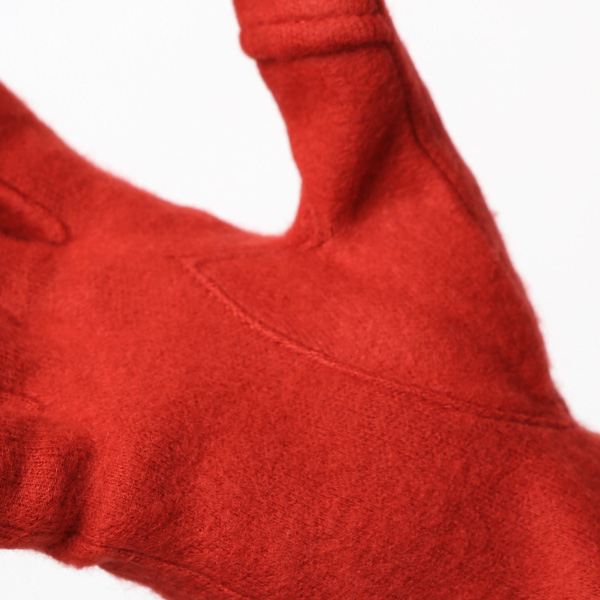  KURODA(クロダ) おさんぽねこ レディース 手袋 スマホ操作可能 レッド ワイン 赤色 暖かい 裏起毛 防寒 猫 動物 アニマル キャラクター 刺繍 かわいい 暖かい 裏起毛 日本企画 ブランド タッチパネル スマートフォン