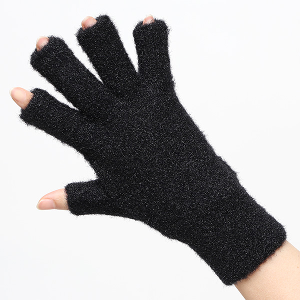  手袋 レディース ナイロンソフトヤーン素材 防寒 暖かい 柔らかい 肌触り ブラック 黒 黒色 タッチパネル スマホ操作可能 日本企画 ブランド 付け心地 良い 滑らか 履き心地 女性 KURODA(クロダ)