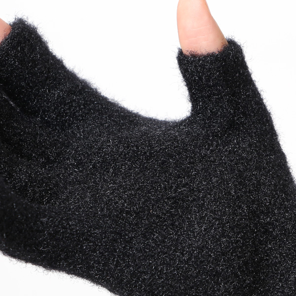  手袋 レディース ナイロンソフトヤーン素材 防寒 暖かい 柔らかい 肌触り ブラック 黒 黒色 タッチパネル スマホ操作可能 日本企画 ブランド 付け心地 良い 滑らか 履き心地 女性 KURODA(クロダ)