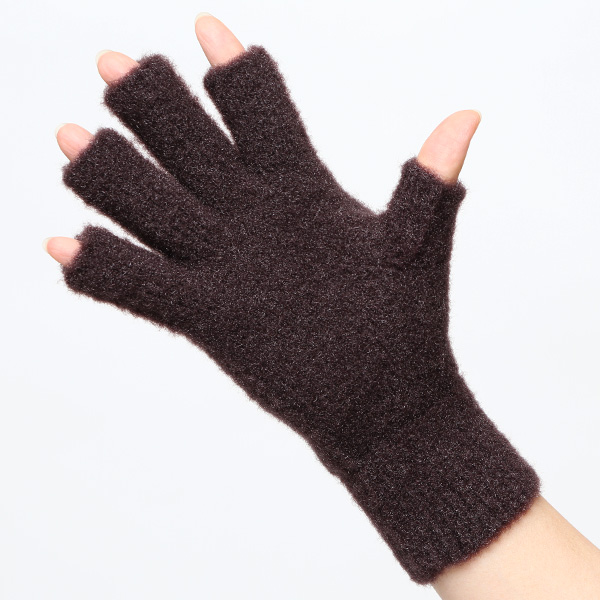  手袋 レディース ナイロンソフトヤーン素材 防寒 暖かい 柔らかい 肌触り ダークブラウン ブラウン 茶 茶色 タッチパネル スマホ操作可能 日本企画 ブランド 付け心地 良い 滑らか 履き心地 女性 KURODA(クロダ)