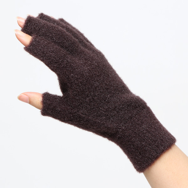  手袋 レディース ナイロンソフトヤーン素材 防寒 暖かい 柔らかい 肌触り ダークブラウン ブラウン 茶 茶色 タッチパネル スマホ操作可能 日本企画 ブランド 付け心地 良い 滑らか 履き心地 女性 KURODA(クロダ)