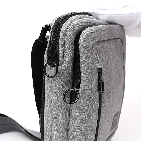  ショルダーバッグ ミニ メンズ レディース グレー グレイ 灰色 小さめ 斜めがけ カバン 小ぶり 鞄 ナバデザイン(NAVA Design)