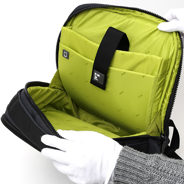  リュックサック メンズ バックパック レディース リュック デイパック ブラック 黒 黒色 個性的 カバン 都会的 鞄 ナバデザイン(NAVA Design)