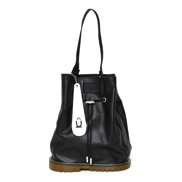 オケル(OKERU) D-2TYPE レザー ミニトート 巾着バッグ ブラック