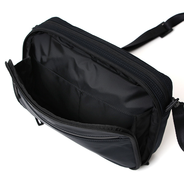 ショルダーバッグ ペッレモルビダ ブランド メンズ ナイロン 日本製 サコッシュ 斜め掛け A5サイズ ブルー ネイビー 青色 レディース クラッチ バッグインバッグ 鞄 抗菌 防シワ HYD010 ペッレ モルビダ(PELLE MORBIDA)